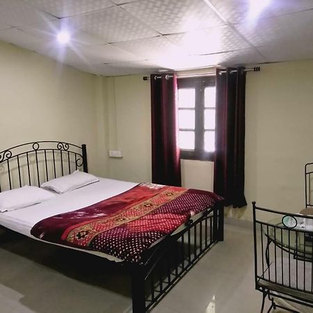 Hotel Gulmarg Mussoorie Zewnętrze zdjęcie