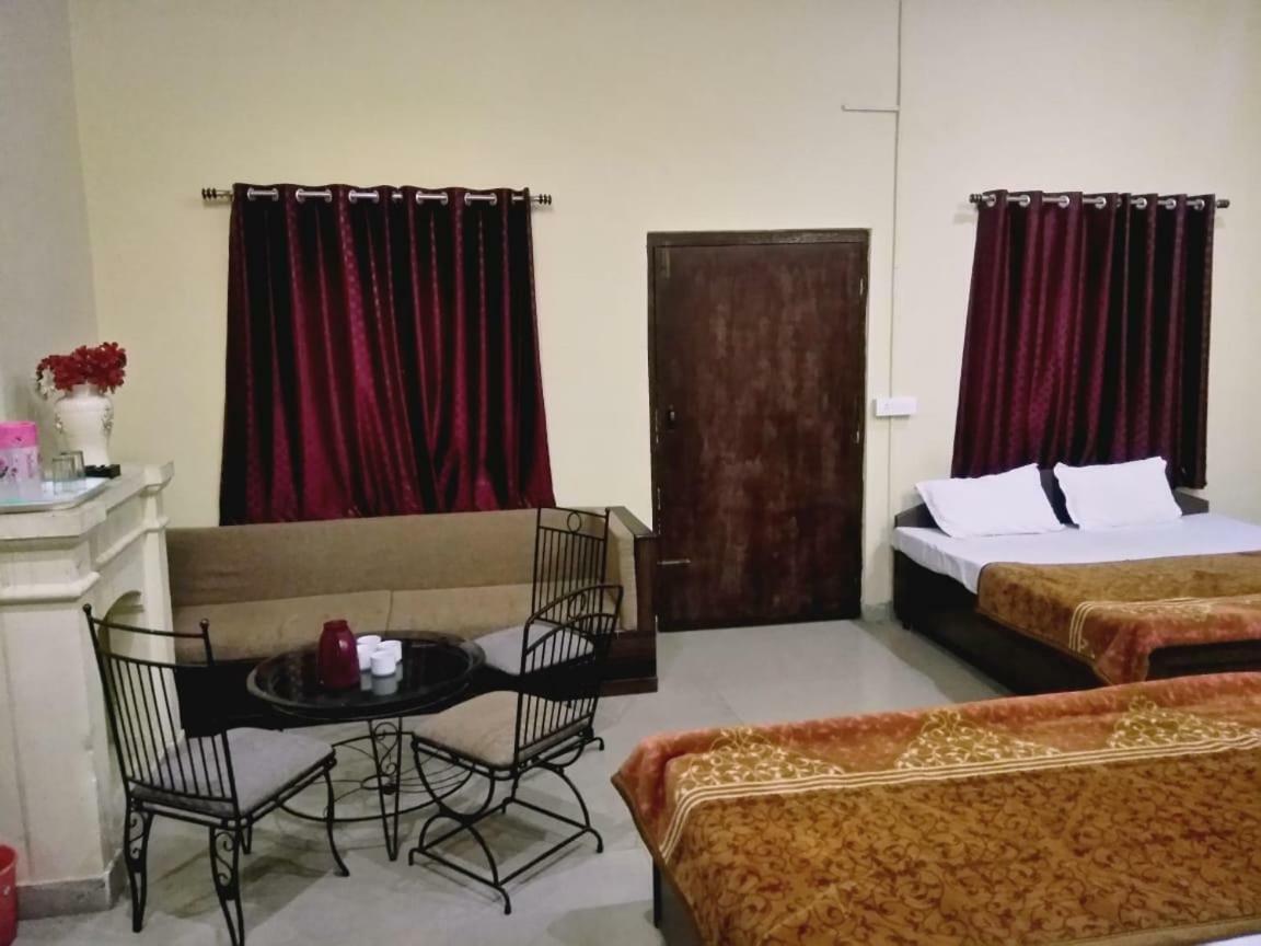 Hotel Gulmarg Mussoorie Zewnętrze zdjęcie