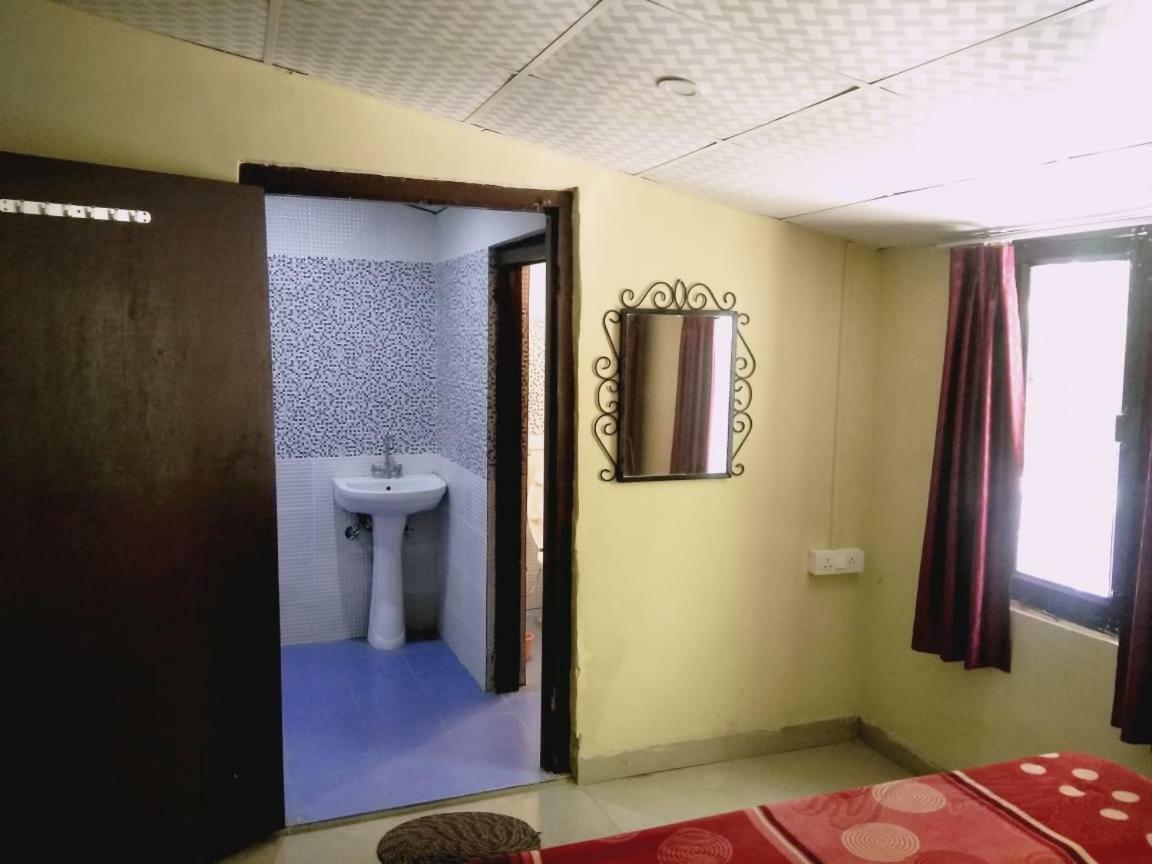 Hotel Gulmarg Mussoorie Zewnętrze zdjęcie